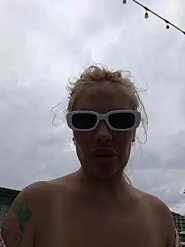 Lika8234 online show from November 23, 8:16 am