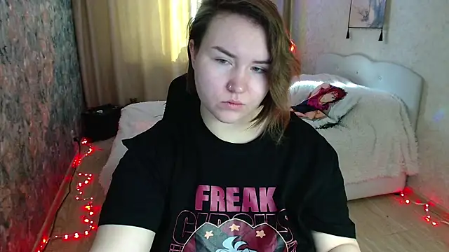 Jenny Fox online show from April 14, 2:55 am