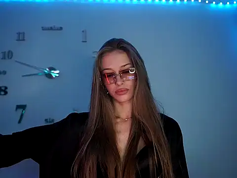 BARBIE 22888 online show from November 19, 7:47 pm