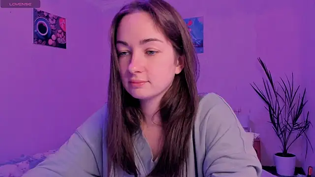 Snapshot of cClandesTina chatting on October 10, 7:52 pm cClandesTina online show from October 10, 7:52 pm