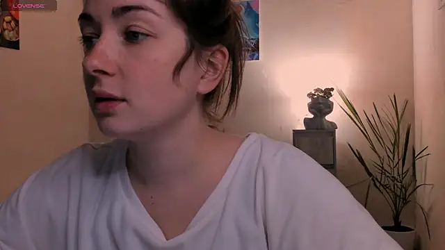 Snapshot of cClandesTina chatting on October 24, 8:27 pm cClandesTina online show from October 24, 8:27 pm