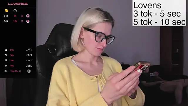 Sexy Sweets online show from November 4, 7:19 pm