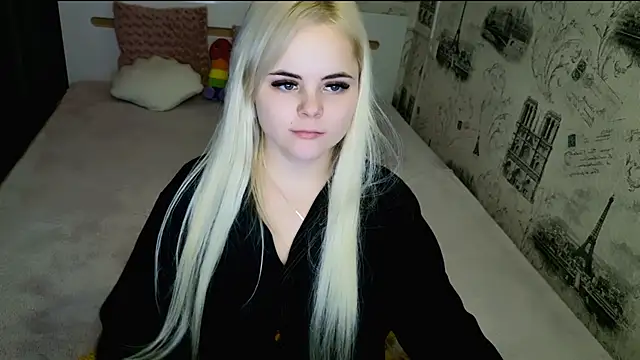 lovely-eyes online show from March 15, 8:44 pm