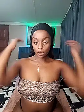 Queen-Chocolate online show from April 19, 10:56 pm