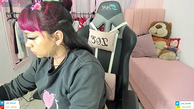 zoesullivan online show from February 3, 9:47 am