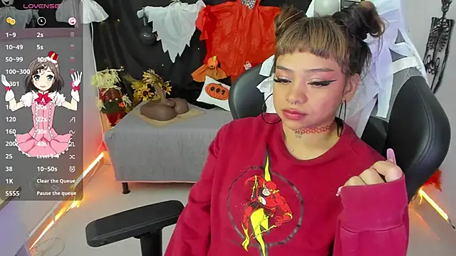 zoesullivan online show from October 20, 9:34 am