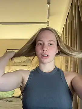 annabel8 online show from April 5, 8:30 pm