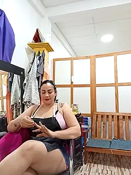 Snapshot of XGabrielaXX chatting on September 13, 9:12 pm XGabrielaXX online show from September 13, 9:12 pm