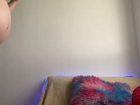 QueenLia online show from May 14, 8:03 pm