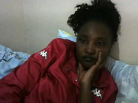 StacyGee24 online show from October 31, 10:36 pm