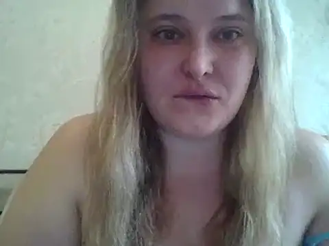 ParisMimi online show from February 25, 11:09 am