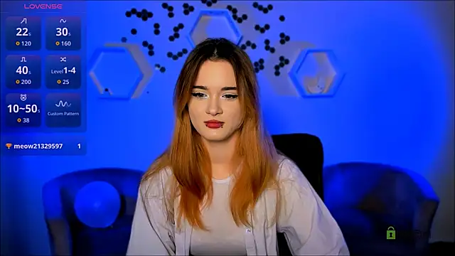 liana kisses online show from November 19, 8:53 pm