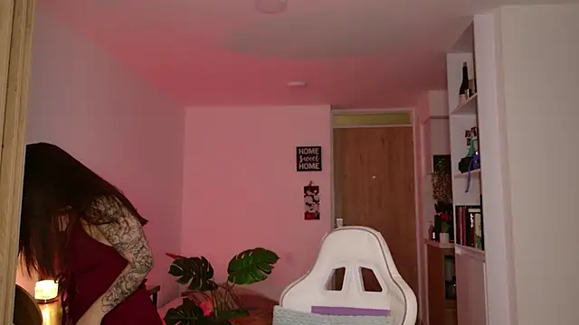 pamela  mar online show from November 18, 10:44 pm