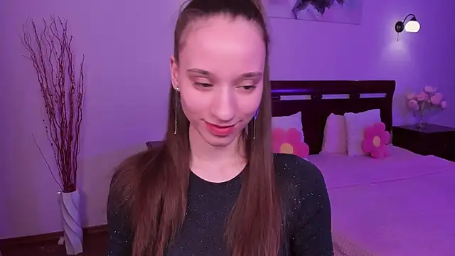 StaceySunny online show from March 19, 6:34 pm