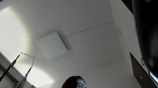 Snapshot of selene_red_ chatting on October 5, 4:34 pm selene red online show from October 5, 4:34 pm