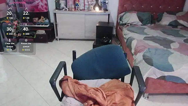 Avril2001 online show from October 24, 2:29 am