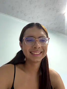 sara saenz99 online show from November 1, 8:24 pm