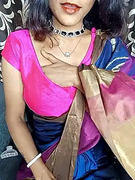 Snapshot of REVA_DARLING chatting on September 15, 4:43 am REVA DARLING online show from September 15, 4:43 am