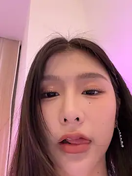 Momoever123456 online show from March 11, 2:09 pm