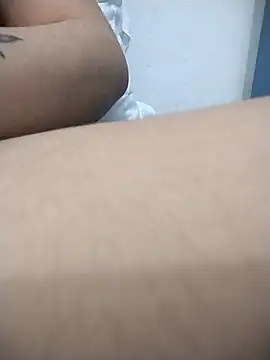 kBossgirls online show from December 15, 1:16 pm