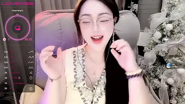 Snapshot of Monica-888 chatting on September 20, 7:34 pm Monica-888 online show from September 20, 7:34 pm