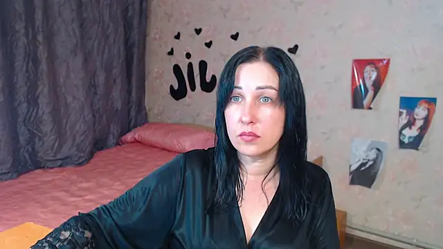 Snapshot of JillStevens chatting on October 18, 4:10 pm JillStevens online show from October 18, 4:10 pm