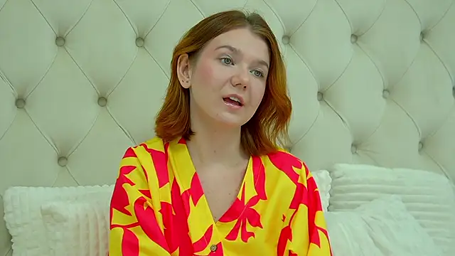 LessySmith online show from September 19, 4:17 pm