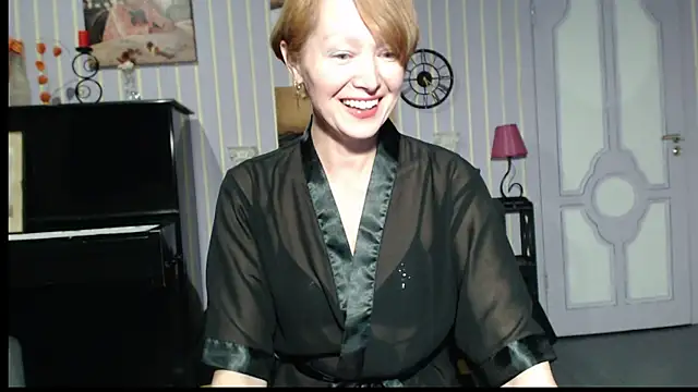 Snapshot of Marquise555 chatting on October 27, 4:35 pm Marquise555 online show from October 27, 4:35 pm