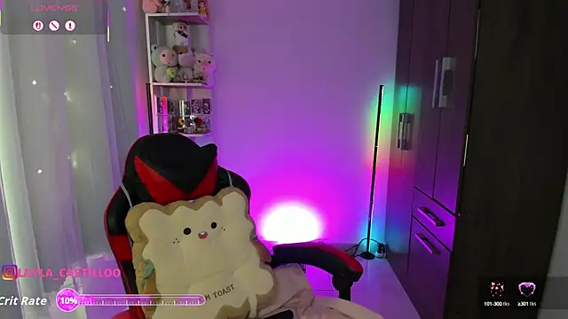 Layla castilloo online show from September 24, 3:00 pm