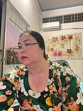 NDith online show from February 24, 10:08 pm