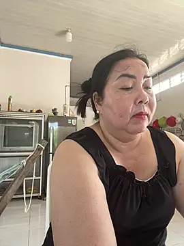 NDith online show from February 3, 2:53 am