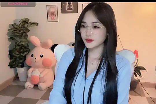  Aimy  online show from November 9, 3:41 pm