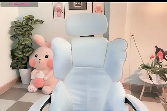  Aimy  online show from December 1, 7:23 am