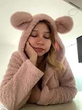 -SofiaCastillo- online show from November 28, 1:14 pm