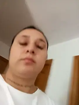 Juanamd1 online show from May 11, 8:49 am