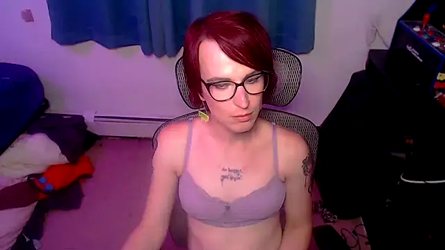 Snapshot of RyffBurnz chatting on September 18, 2:54 am RyffBurnz online show from September 18, 2:54 am