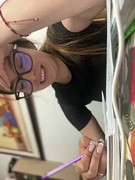 Cloew Marz online show from February 25, 11:47 pm