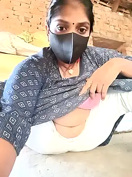 haymona online show from November 15, 7:09 am