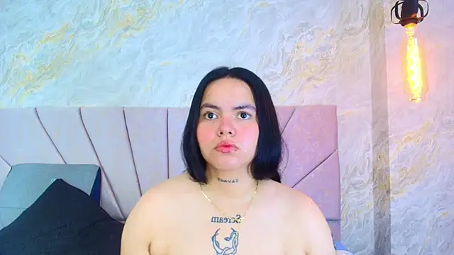 Mia candy 0 online show from May 30, 12:03 pm