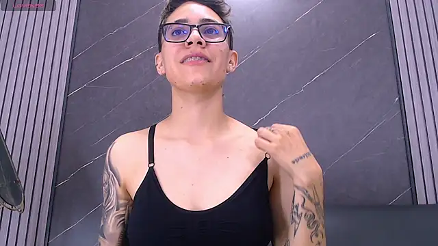 Cutie Shy  online show from February 27, 3:12 pm