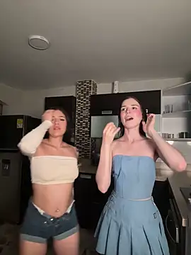 samantha kevin online show from April 17, 3:30 am