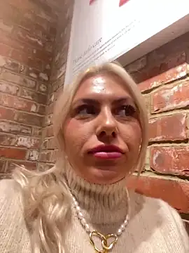 Arabellalee23 online show from January 5, 5:38 pm