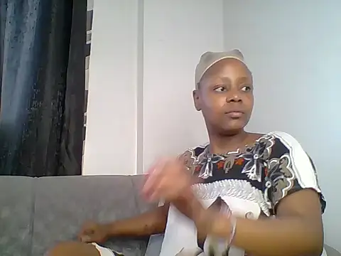 Miss Amani online show from April 12, 11:57 am