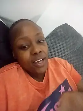 Miss Amani online show from February 27, 10:09 pm