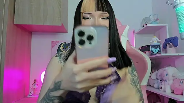 Artic love online show from November 13, 4:11 am