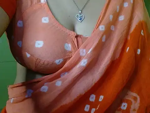 LOVERIAKOL online show from March 17, 7:07 pm