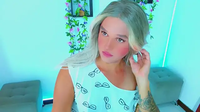 TaylorMon online show from February 6, 12:58 am