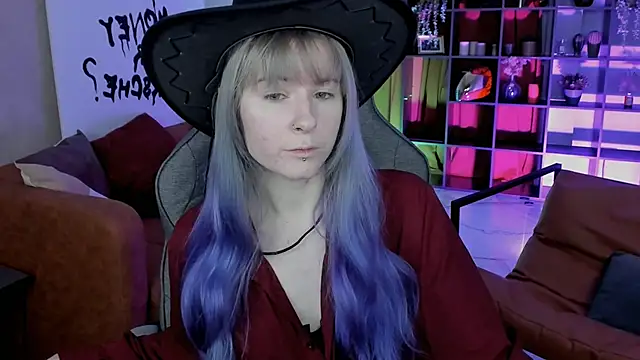 LexiWenford online show from October 29, 2:49 am