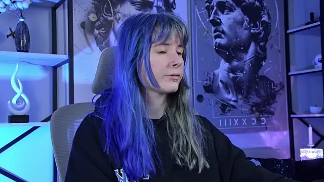 LexiWenford online show from April 28, 2:49 am