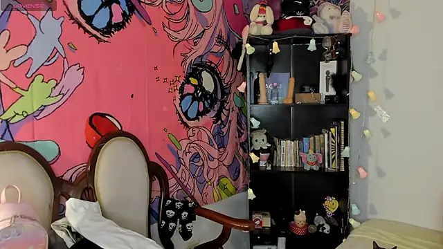 kittyzenn online show from October 6, 4:01 pm